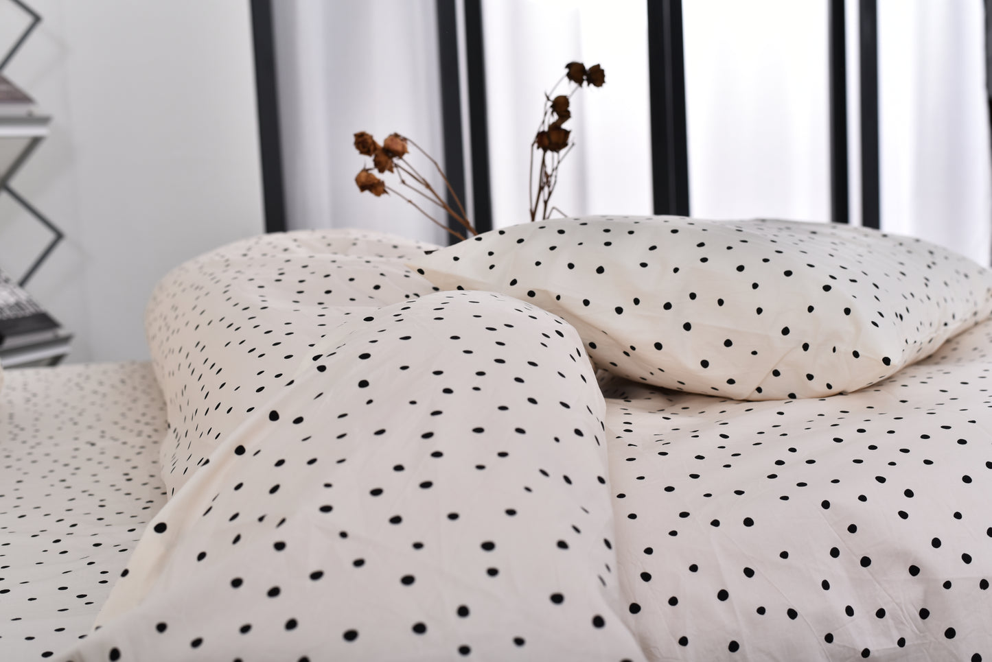 "Polka Dot" natural washed cotton bedding set of 4 pcs