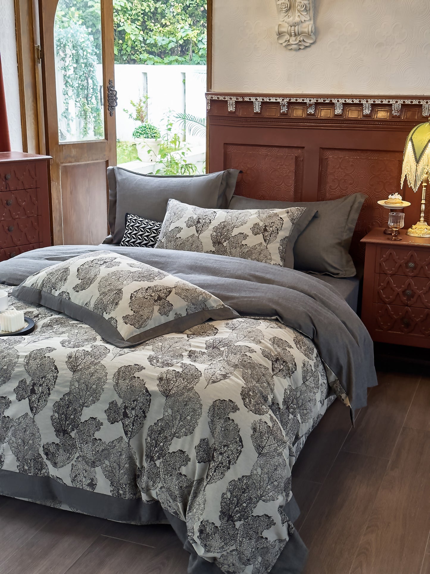 "Golden Age" Bedding Set of 4 pcs