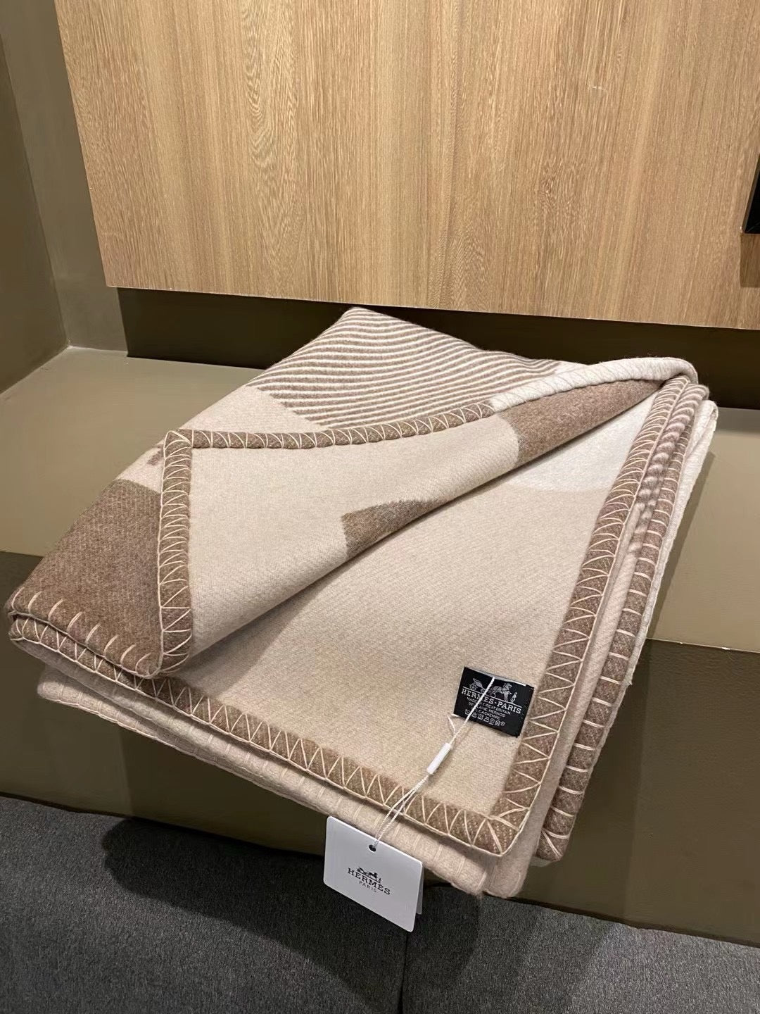 Wool Blanket In Beige&Grey color
