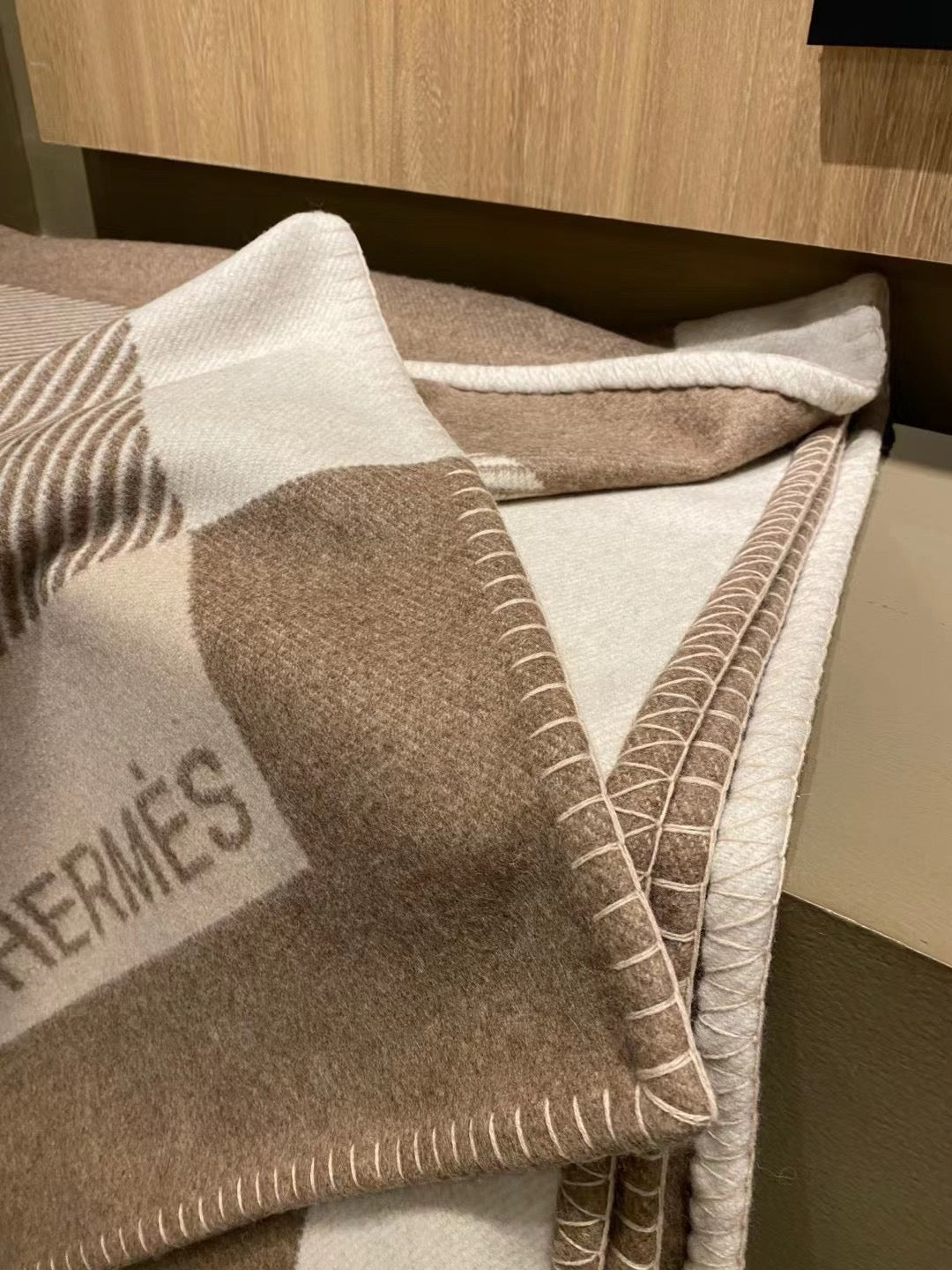 Wool Blanket In Beige&Grey color