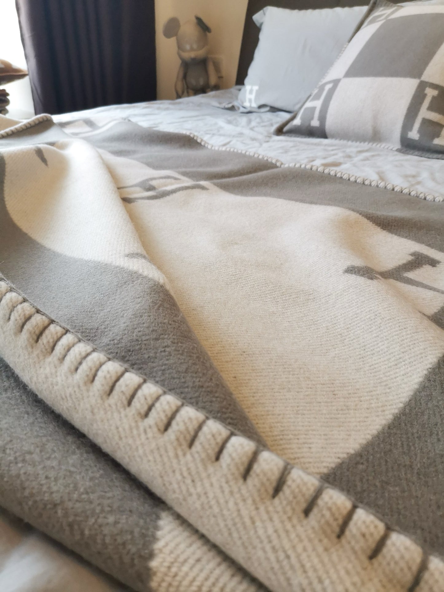 Merino Wool Light Gray Blanket
