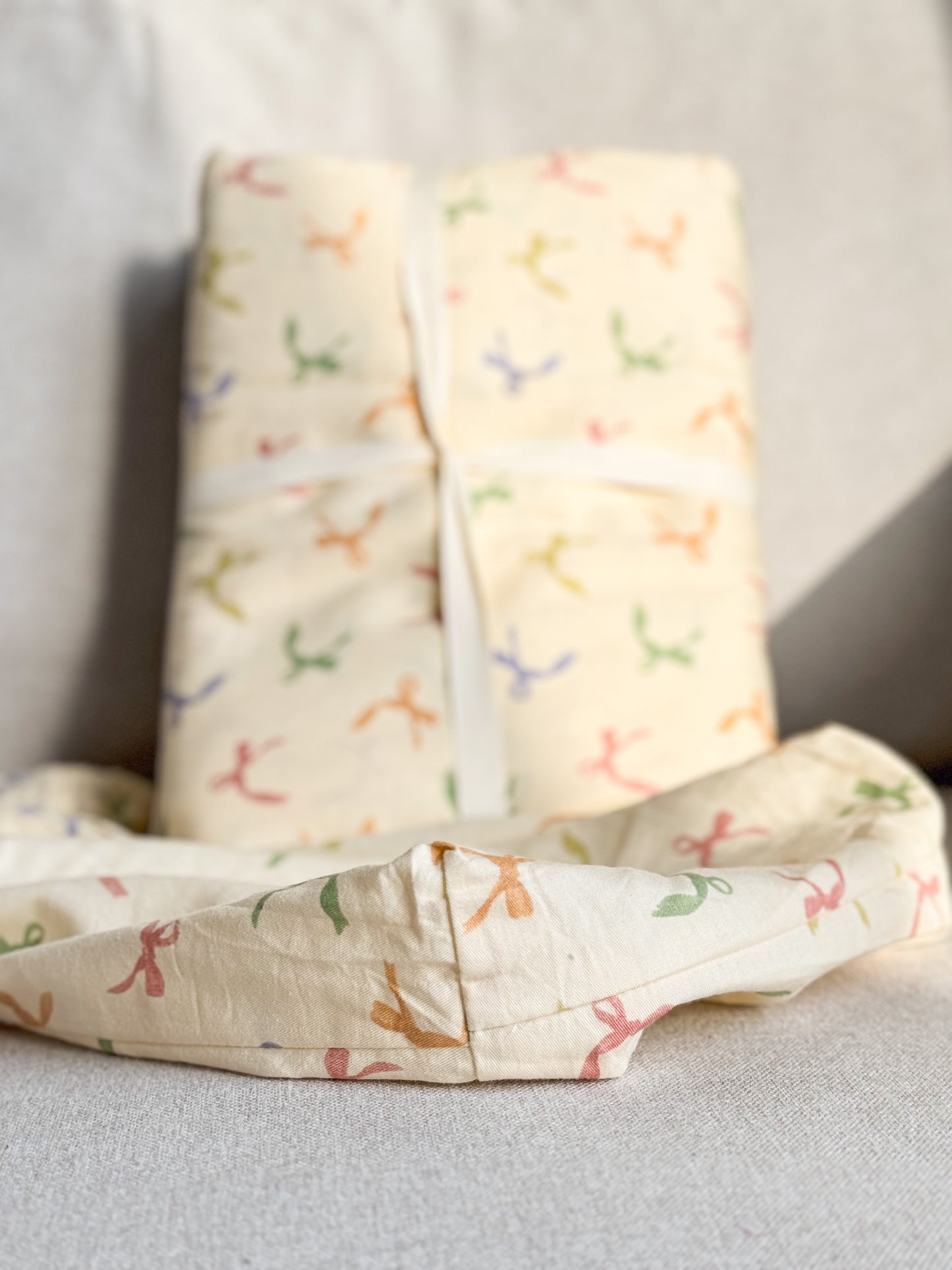 "Bow Wow" natural washed cotton bedding set of 4 pcs