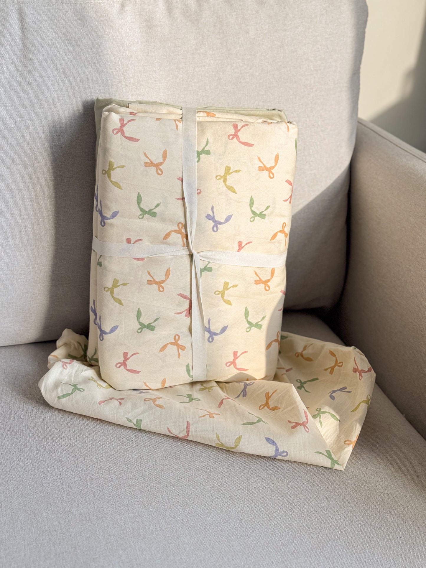 "Bow Wow" natural washed cotton bedding set of 4 pcs