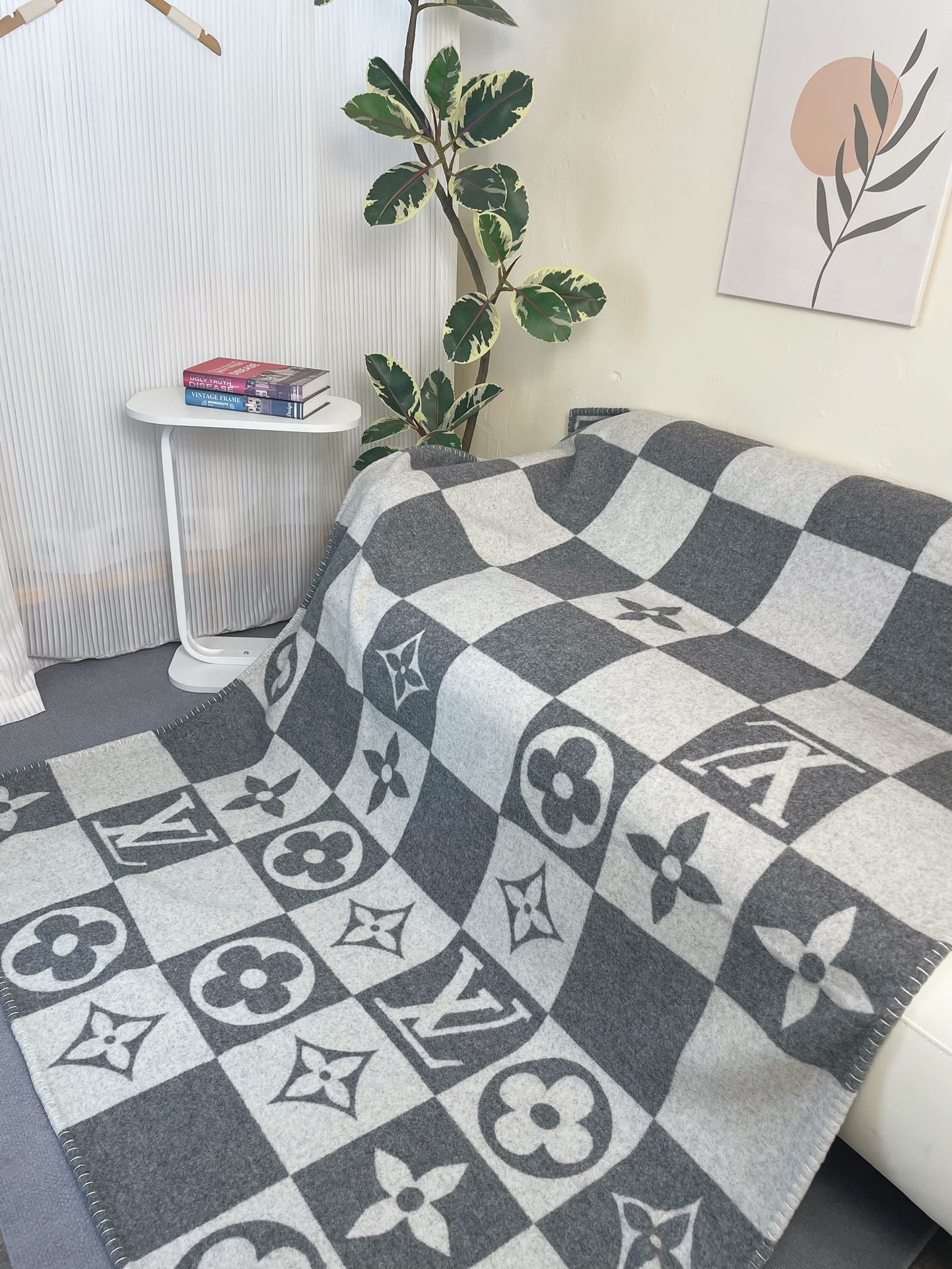 Cashmere Gray Cozy Blanket