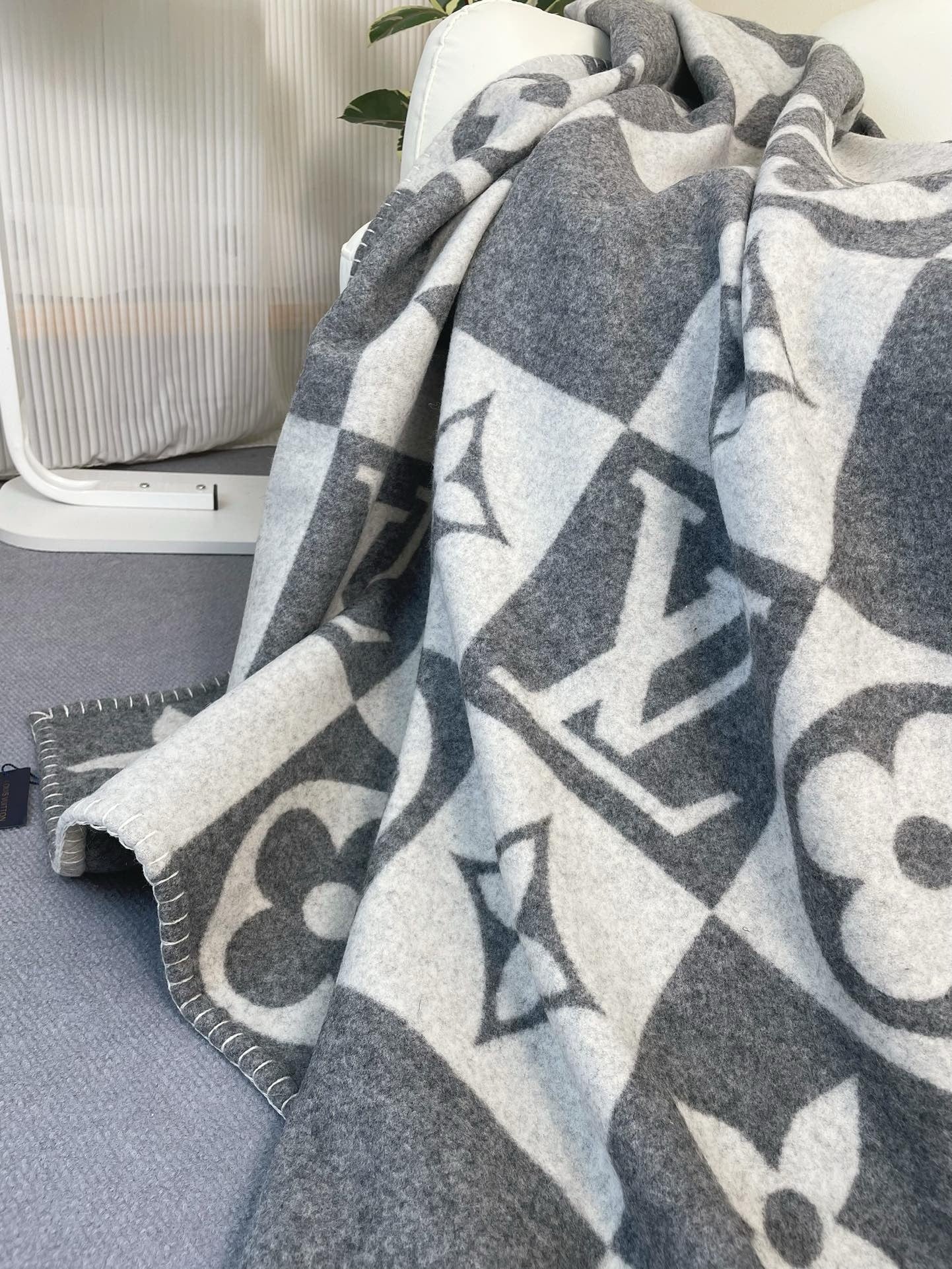Cashmere Gray Cozy Blanket