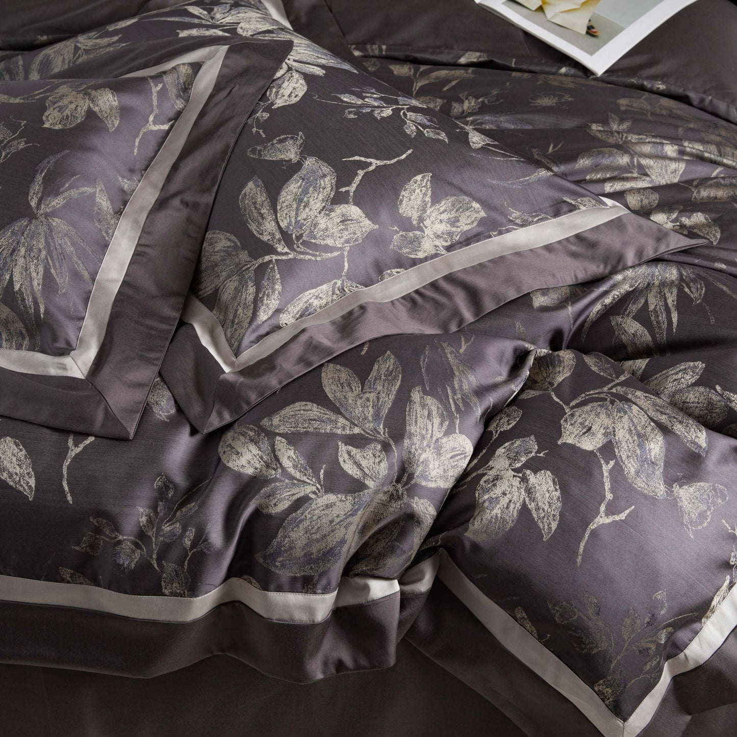 "Kyoto" Premium Satin bedding set of 4 pcs