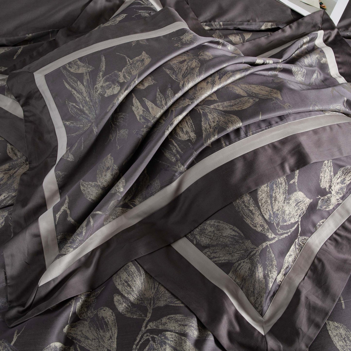 "Kyoto" Premium Satin bedding set of 4 pcs