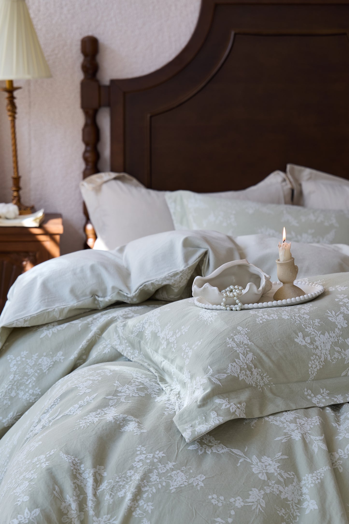 "Blooming" Bedding Set of 4 pcs