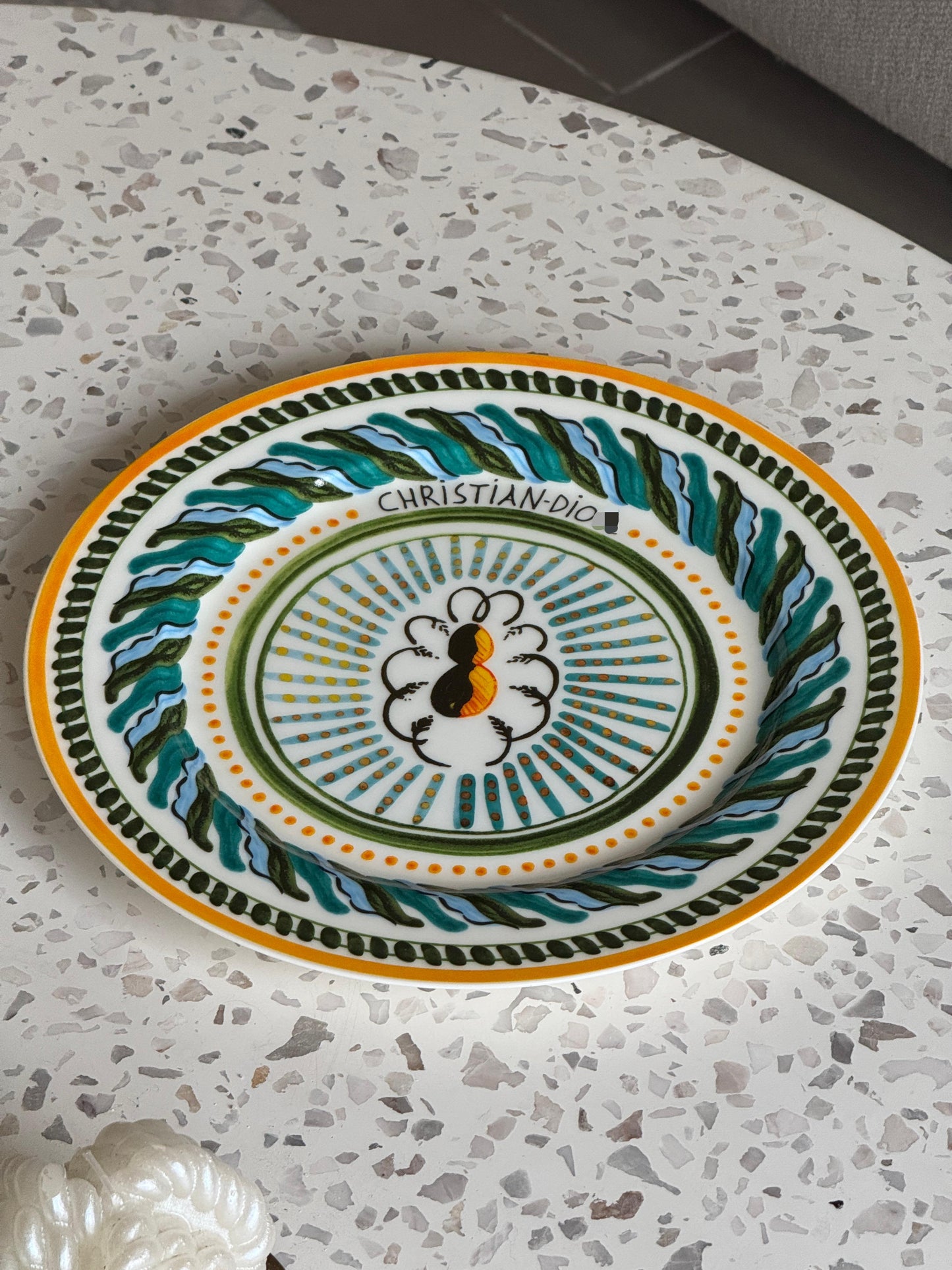 Set of 4 ceramic designer plates