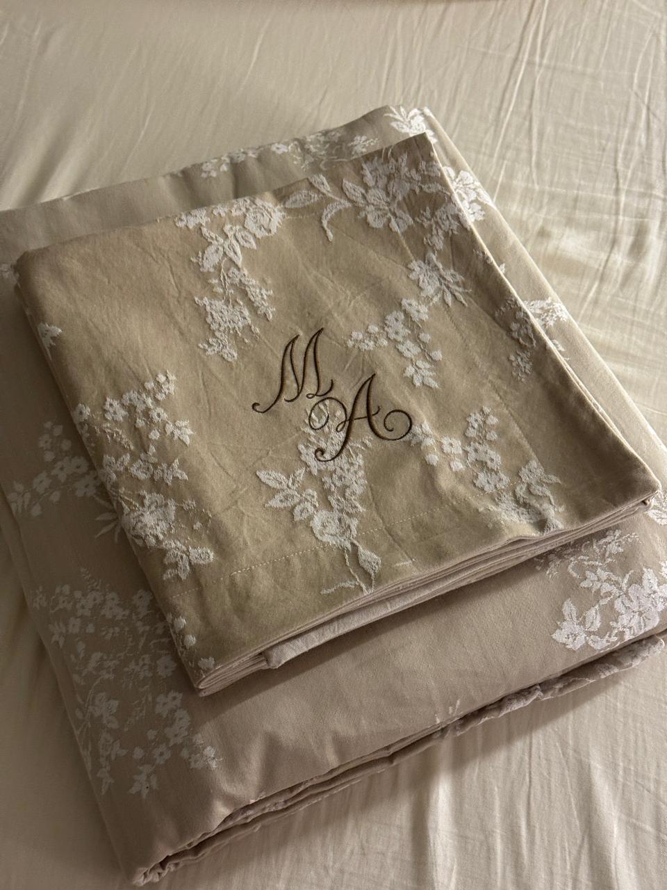 "Blooming" Bedding Set of 4 pcs
