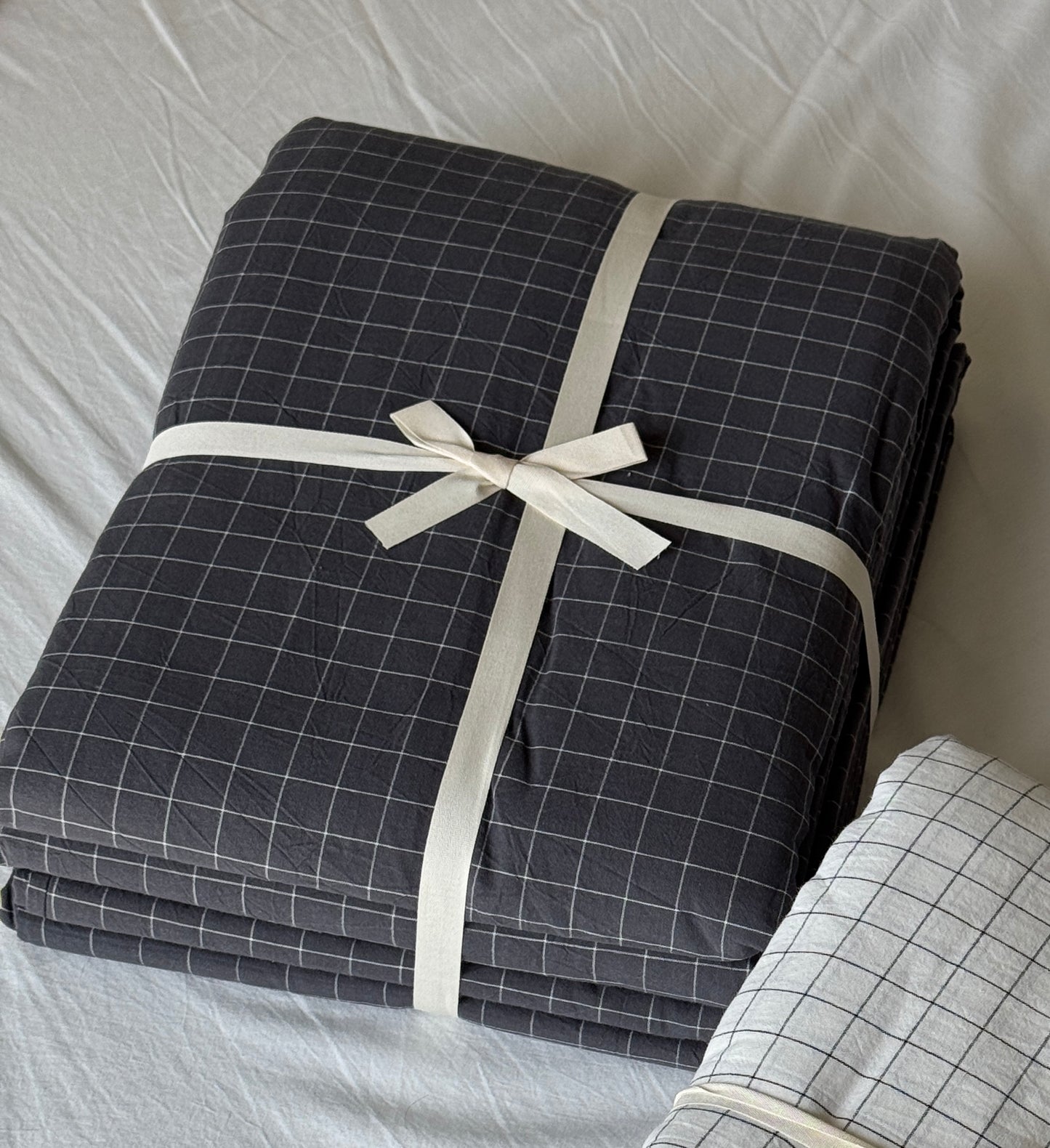 Natural Washed cotton “Checkered” bedding set