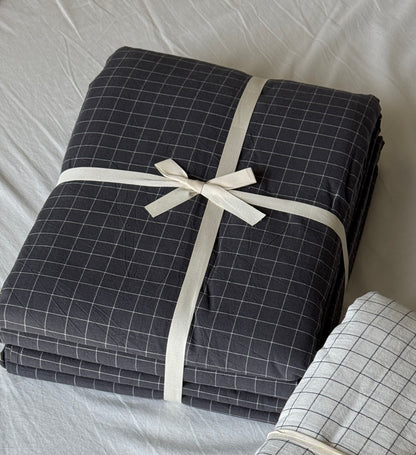Natural Washed cotton “Checkered” bedding set
