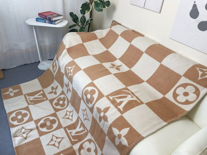 Cashmere Camel & Beige Cozy Blanket